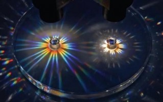 物理科技礼物 羡慕！厦大给物理学新生送“钻戒”